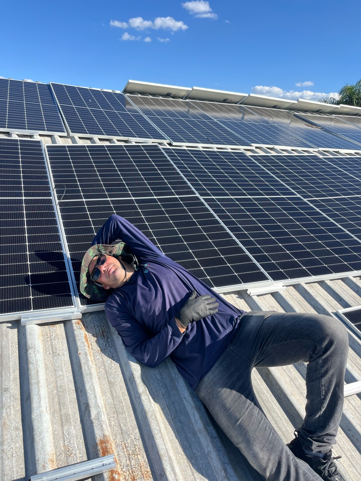 Sistema solar fotovoltaico instalado pela Unique